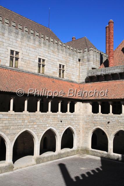 portugal douro 09.JPG - Palais des Ducs de BraganceGuimaraes, Portugal